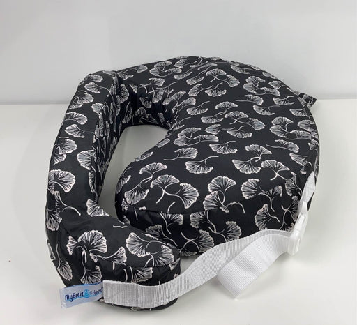 secondhand My Brest Friend Nursing Pillow, Black Flowing Fans