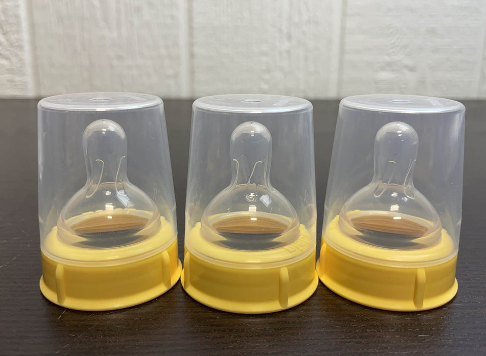 Shop BUNDLE Medela Accessories at GoodBuy Gear