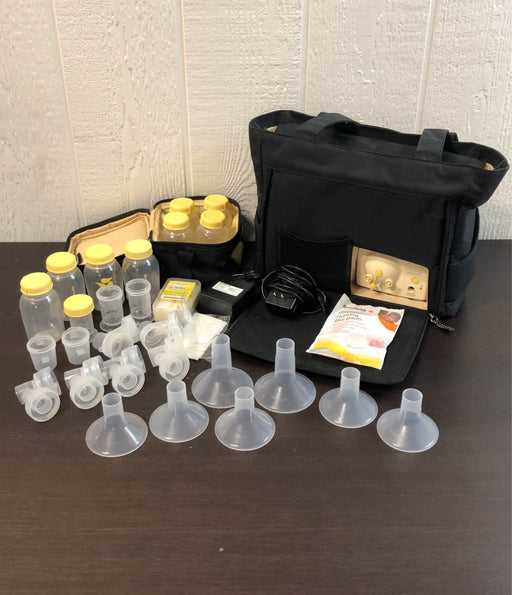 used Medela Pump in Style Advanced with Tote