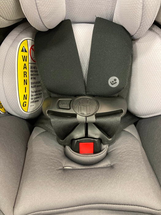 used Maxi-Cosi Pria 3-in-1 Convertible Car Seat