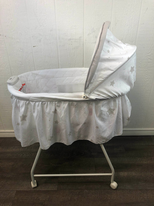 secondhand Delta Children Sweet Beginnings Bassinet