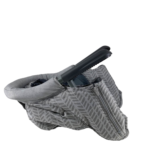 Shop Inglesina Fast Table Chair, Broken Arrow Gray at GoodBuy Gear