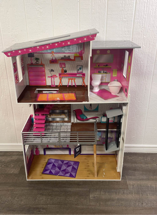 used KidKraft Dazzle Dollhouse