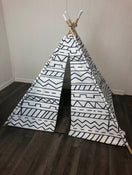 secondhand Pillowfort Kid’s Teepee