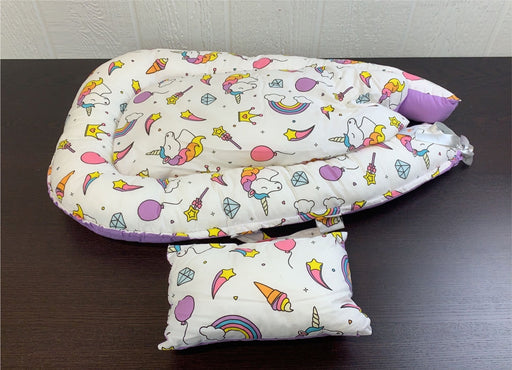 used Cute Lions Infant Lounger, unicorns