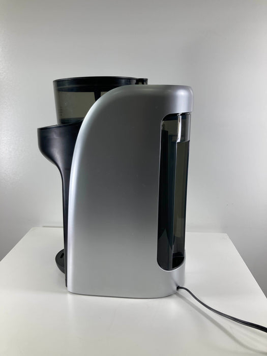 secondhand Baby Brezza Formula Pro Advanced WiFi Baby Formula Dispenser