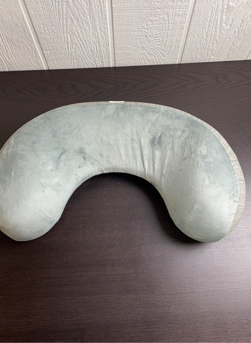 secondhand Ergobaby Natural Curve Nursing Pillow