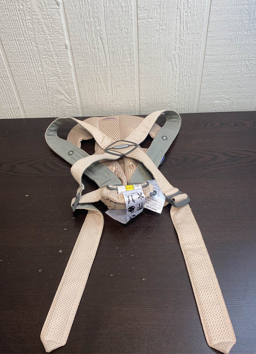 used BabyBjorn Baby Carrier Active