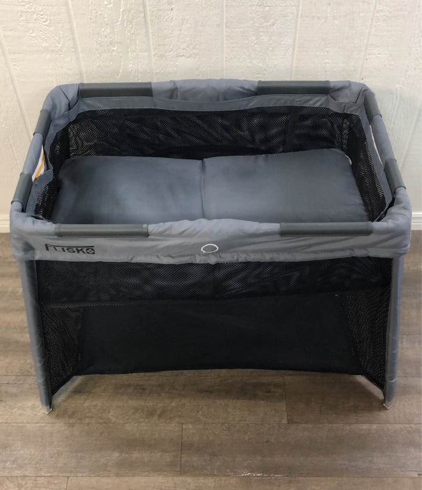 used Flisko 2-in-1 Travel Crib