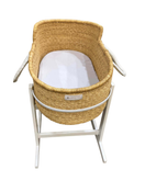 Shop Design Dua Natural Bilia Bassinet With Rocking Stand at GoodBuy Gear