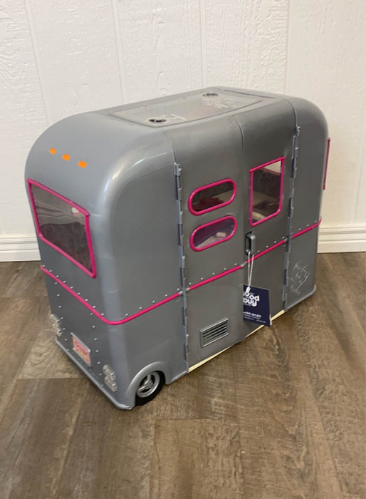 secondhand Our Generation RV Seeing You Camper