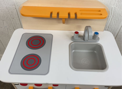 secondhand Hape Gourmet Kitchen