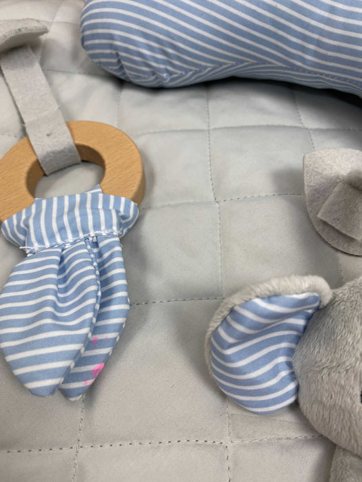 Ingenuity Cozy Spot Reversible Activity Gym, Tan