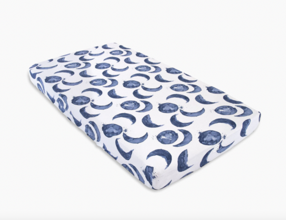 Burt’s Bees Baby Organic Cotton Jersey Fitted Crib Sheet, Hello Moon!