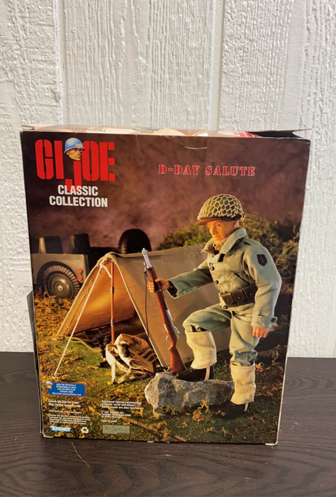 Hasbro GI Joe Classic Collection Figure, D-Day Salute