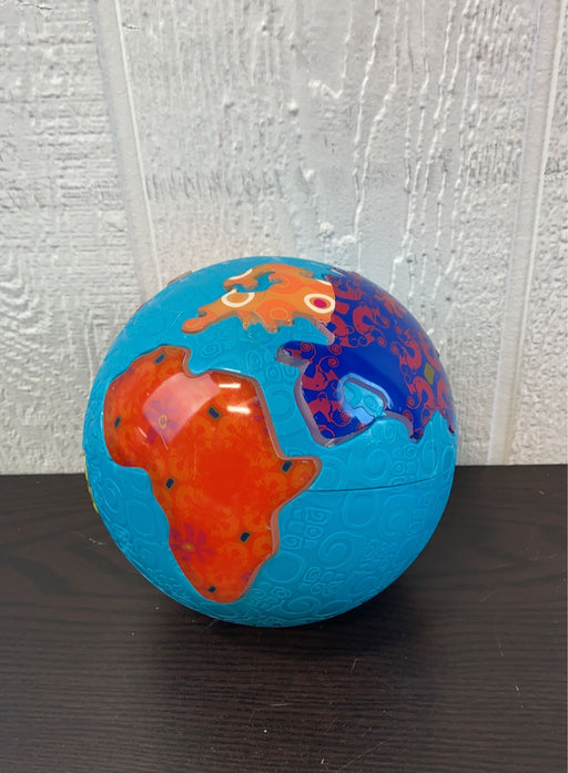 secondhand B. toys Global Glowball