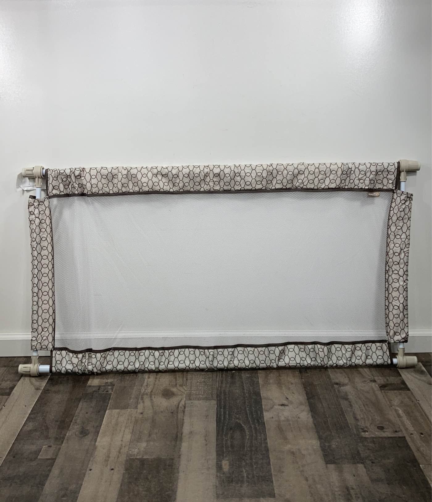 Evenflo soft and wide hot sale gate