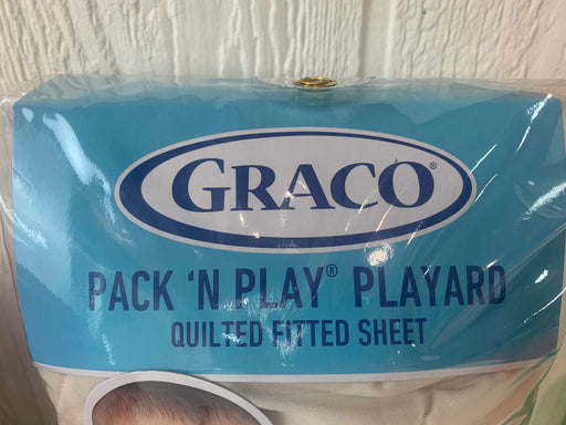 secondhand Graco Quilted Pack N Play Playard Sheet, Cream