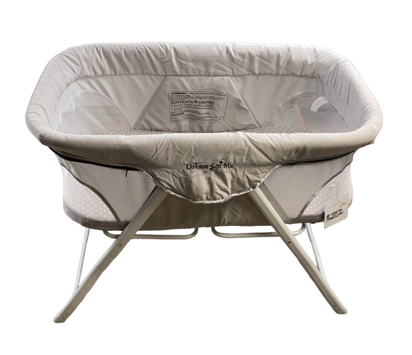 used Dream On Me Traveler Portable Bassinet