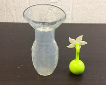 Shop Haakaa Silicone Breast Pump And Flower Stopper Set at GoodBuy Gear