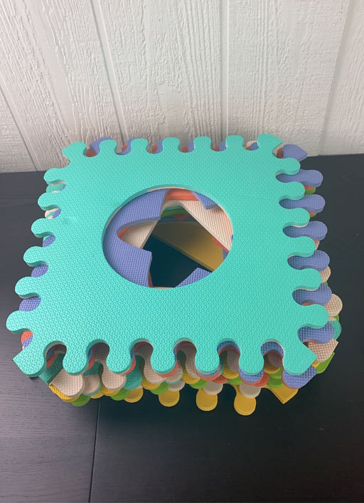 secondhand Infantino Soft Foam Play Mat