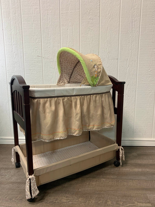 used Summer Infant Classic Comfort Wooden Bassinet, Swingin' Safari