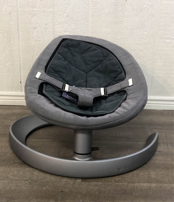 secondhand Nuna LEAF Curv Baby Seat