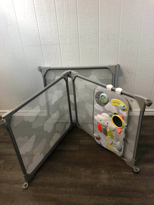 secondhand Skip Hop Playview Expandable Enclosure