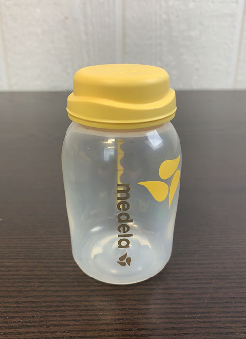 secondhand BUNDLE Medela Bottles