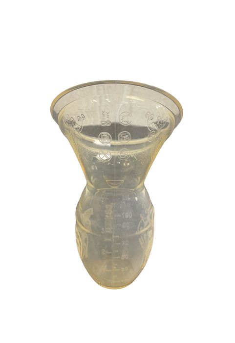 Shop Haakaa Manual Breast Pump at GoodBuy Gear