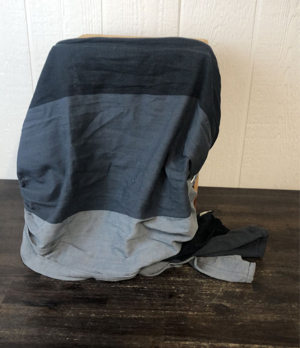 used Maya Wrap Lightly Padded Ring Sling Baby Carrier