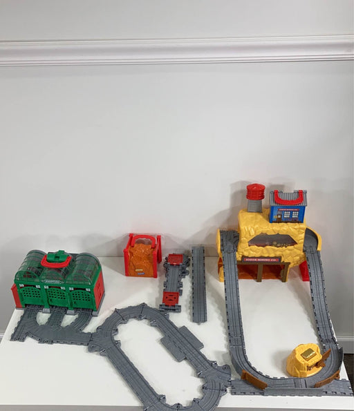 used BUNDLE Thomas and Friends Trains, & Take n Play Sets