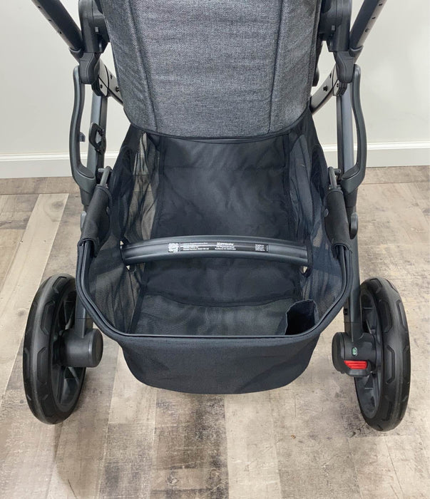 UPPAbaby VISTA V2 Stroller, Greyson (Charcoal Melange), 2021