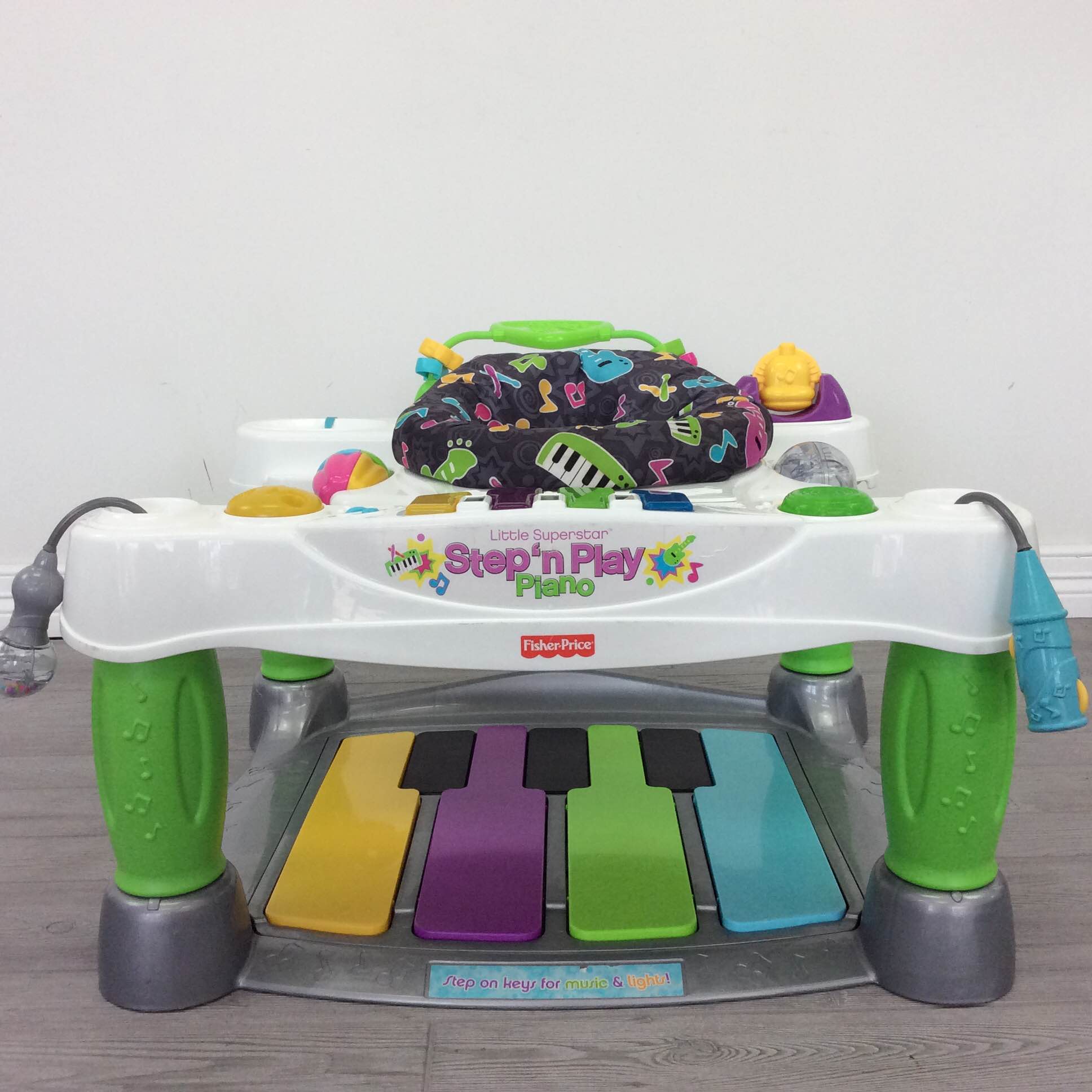 Fisher Price Little Superstar Step 'n Play Piano