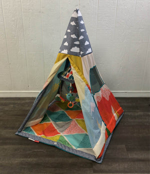 Infantino play gym and cheap fun teepee