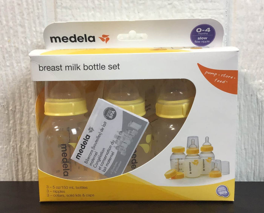 Shop Medela Breastmilk Bottle Set at GoodBuy Gear