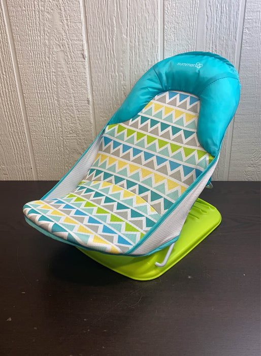 Shop Summer Infant Extra Large Deluxe Baby Bather, Triangle Stripes at GoodBuy Gear