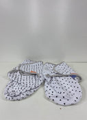 used SwaddleMe Original Swaddle Wrap With Easy Change, 2pk, Kiss You-HIDDEN NEED SIZE