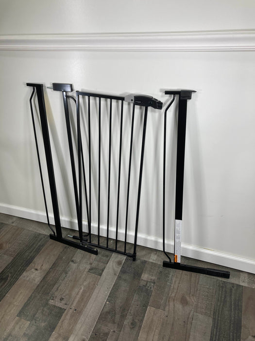 secondhand Regalo Easy Step Extra Tall Safety Gate