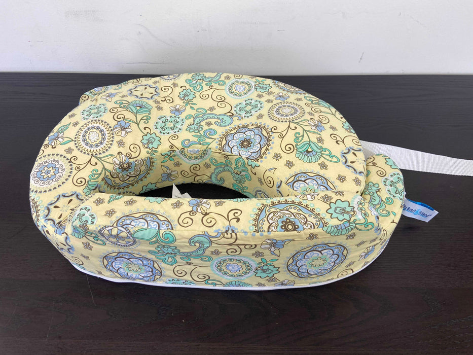 secondhand My Brest Friend Nursing Pillow