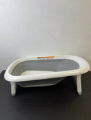 secondhand OXO Tot Splash & Store Baby Bathtub