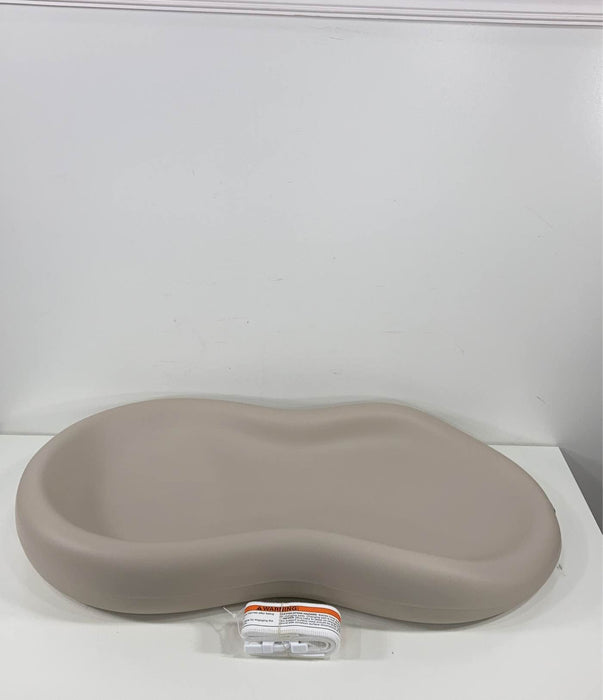 Shop Keekaroo Peanut Changing Pad, Vanilla at GoodBuy Gear