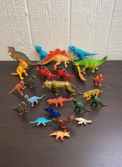 secondhand BUNDLE Dinosaurs