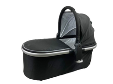 used Mockingbird Bassinet, Black, 2023