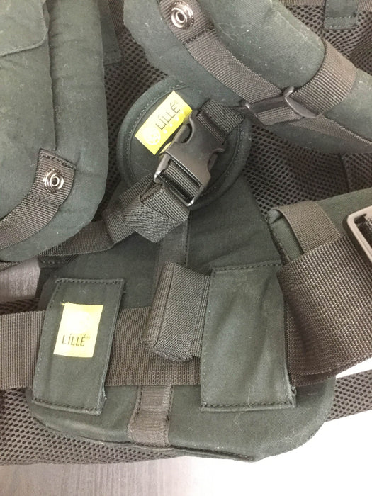 Shop Lillebaby Complete All Seasons Baby Carrier at GoodBuy Gear