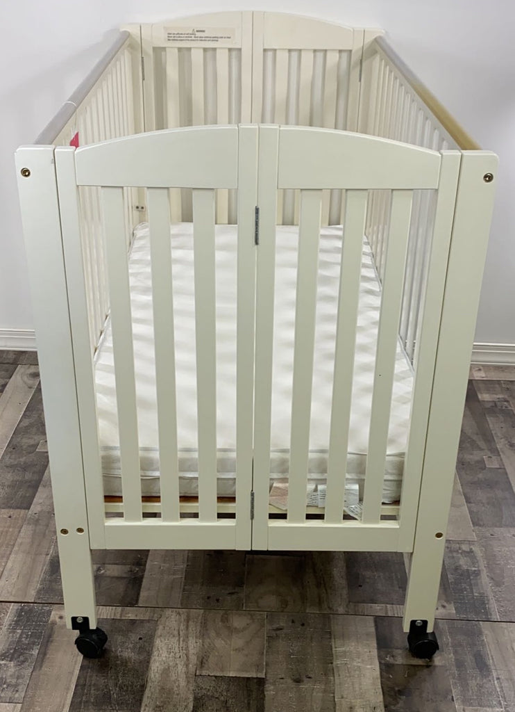 Dream On Me 2-in-1 Portable Folding Stationary Crib, With Matress