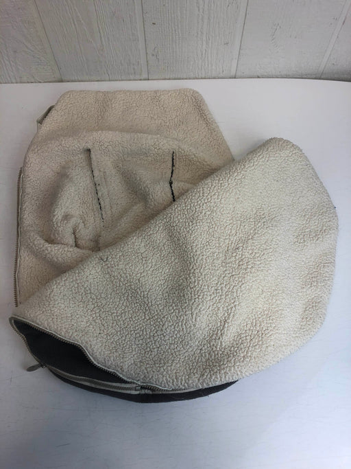 secondhand JJ Cole Original Bundleme, Infant