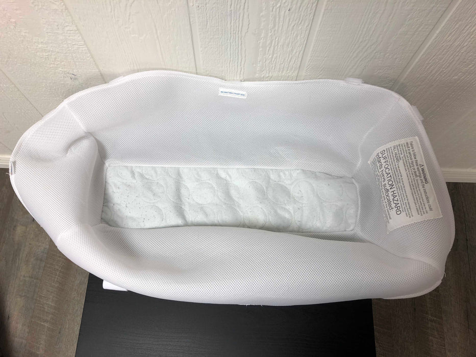 secondhand Halo Bassinest Newborn Insert