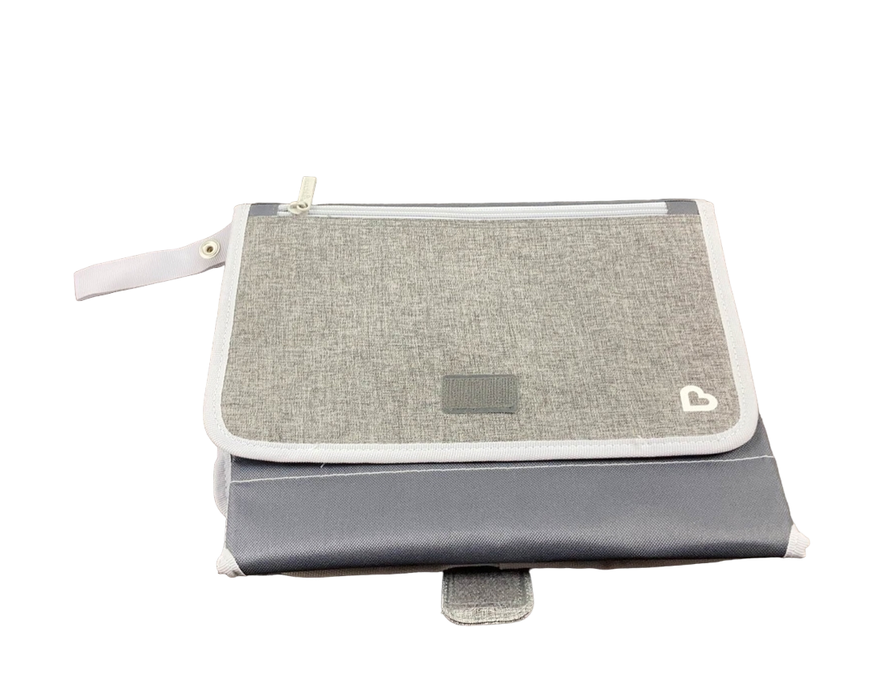 Shop Munchkin Portable Diaper Changing Kit, Grey at GoodBuy Gear