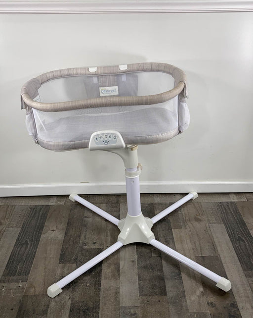 used Halo BassiNest Swivel Sleeper Luxe Series